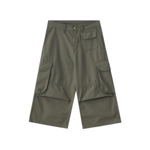 Straight Leg Cargo Capri Pants