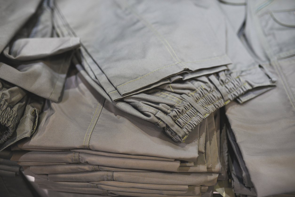 Men's Cargo Pants Manufacturing